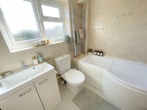 Birch Avenue- click for photo gallery